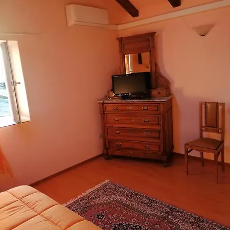 Nocleg ze śniadaniem B&B Casa Fiorita Acqui Terme